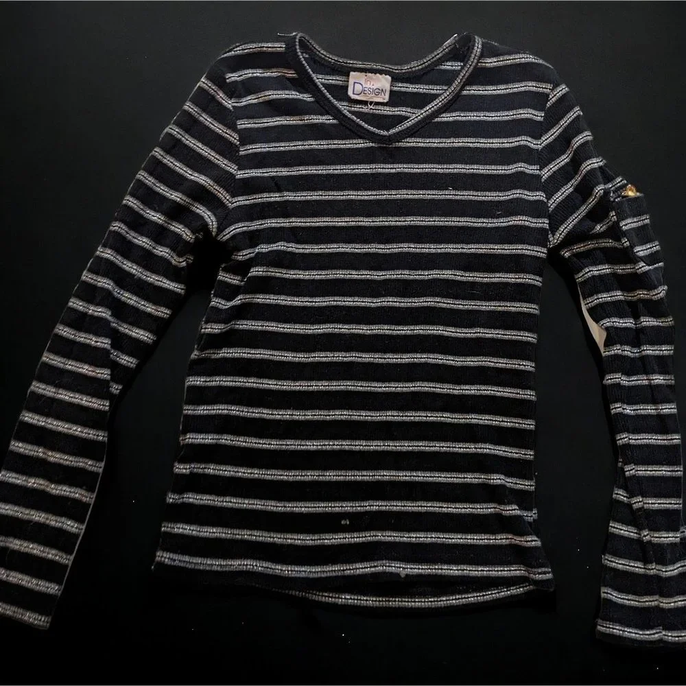 In Design Striped Ribbed Top - Picture 6 of 8